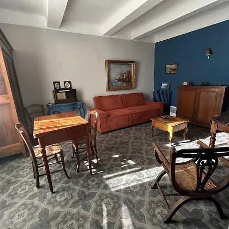 L'abbaye, Maison Chic, Salle Jeux Bar Centre Cosy Villeneuve (Alpes-de-Haute-Provence)